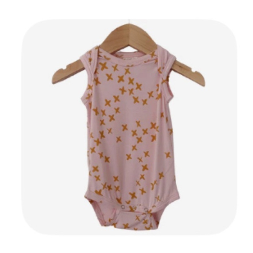 SpearmintLove Sleeveless Bodysuit and Bloomers Pink and Gold